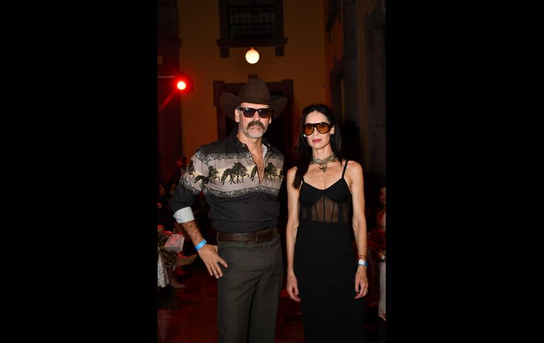 Oscar Naveja y Sofía Basave. GENTE BIEN JALISCO / Revista del 24 de abril 2026