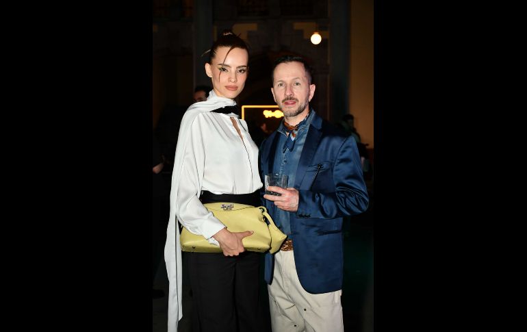 Vanessa Ponce de León y Oscar Madrazo. GENTE BIEN JALISCO / Fashion Week México