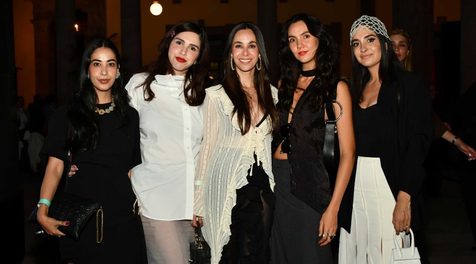 Georgina Hernández, Ale Alarcón, Majo Hernández, Denisse de Alba, Vivian Saad. GENTE BIEN JALISCO / Revista del 24 de abril 2026