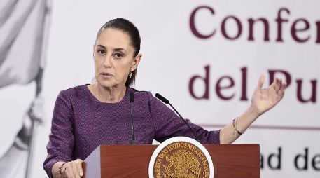 La Presidenta Sheinbaum explicó que la persona aún evalúa la propuesta para aceptar el cargo de consejara juridica.  EFE/ Jose Mendez