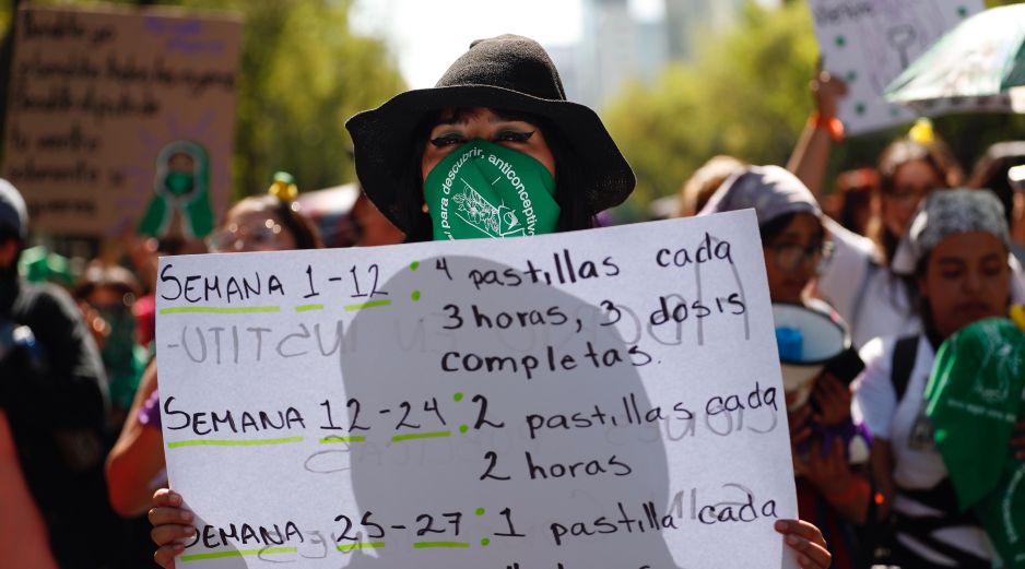 El máximo tribunal ordenó al Congreso de la Unión derogar los artículos que penalizan esta práctica. EFE/S. Gutiérrez