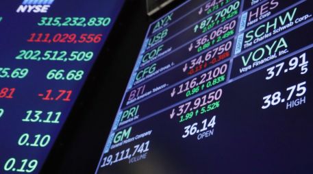 El rendimiento del IPC en lo que va del año se ubicó en +7.04 por ciento. AP/ARCHIVO