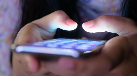 La vinculación de la CURP con el número celular se convirtió en un requisito obligatorio para mantener activa la línea telefónica en 2026. PEXELS