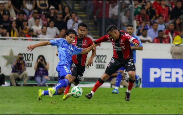 Atlas y Tigres dejan en suspenso su clasificación y se jugarán todo en la última jornada. EL INFORMADOR/ A. NAVARRO.