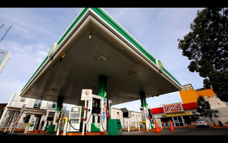 Los empresarios aceptaron respaldar la propuesta federal del tope al precio del diésel al menos durante una semana. AFP/ARCHIVO