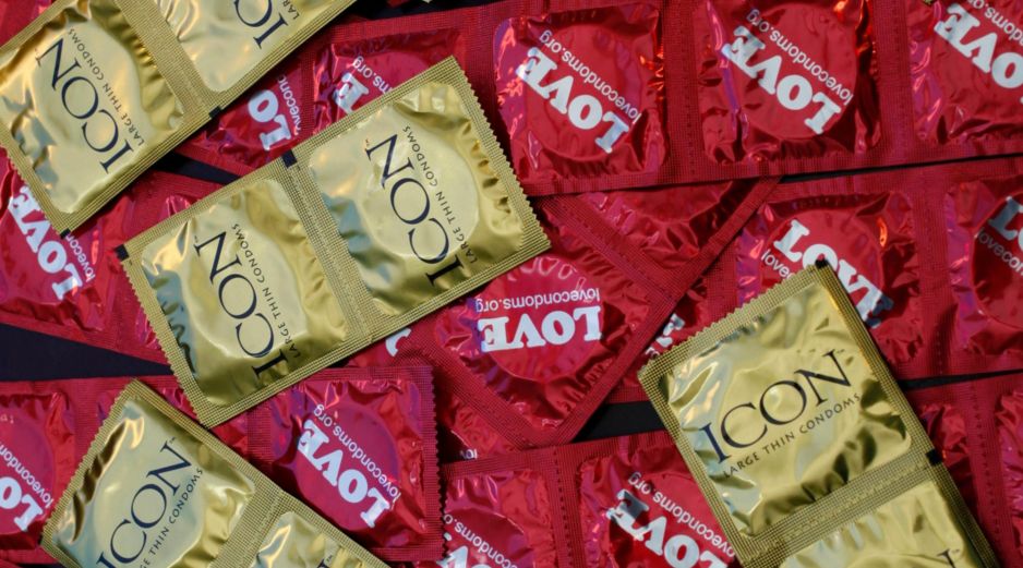 Karex fabrica cerca del 20 % de los condones del mundo, y suministra a marcas populares como Durex y Trojan. AFP/Archivo