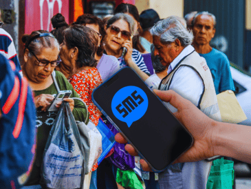 Revisa tu celular hoy mismo y asegura tu dinero del Bienestar antes de que cierre el periodo oficial. EL INFORMADOR / A. Navarro