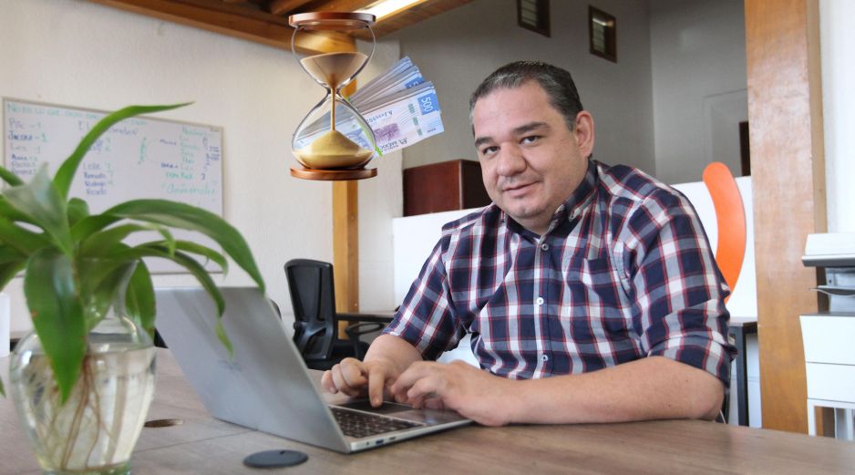 Los diputados aprobaron por unanimidad la reforma a la Ley Federal del Trabajo para reducir la jornada laboral. EL INFORMADOR / ARCHIVO