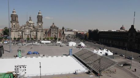 El “Zocalito de las Infancias” tendrá como una de sus principales atracciones una pista de patinaje con tecnología que simula hielo. NOTIMEX/ARCHIVO