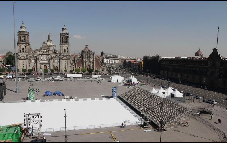 El “Zocalito de las Infancias” tendrá como una de sus principales atracciones una pista de patinaje con tecnología que simula hielo. NOTIMEX/ARCHIVO