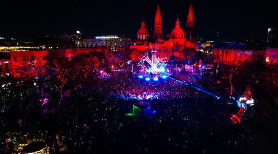 GDLuz se ha caracterizado por intervenir el espacio público con tecnología de iluminación de gran escala. EL INFORMADOR/ARCHIVO