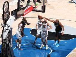 Rudy Gobert demostró por qué ha sido cuatro veces Jugador Defensivo del Año, registrando tres tapones e incomodando a Nikola Jokic durante todo el juego. AFP/ D. SHERMAN.