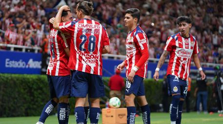 Si Chivas de Guadalajara cae al segundo lugar general, su camino hacia el título podría cruzarse prematuramente con rivales de mayor jerarquía. Imago7 / ARCHIVO