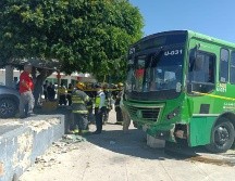 Antonio Hernández Escoto, oficial de Bomberos de Guadalajara, explicó la causa detrás del accidente. ESPECIAL