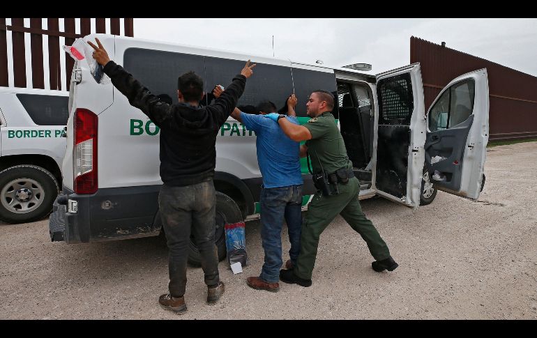 Con la ley SB4, Texas tiene autorización para meter a la cárcel a cualquier persona que entre de forma ilegal desde México. EFE/ARCHIVO