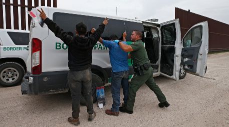 Con la ley SB4, Texas tiene autorización para meter a la cárcel a cualquier persona que entre de forma ilegal desde México. EFE/ARCHIVO