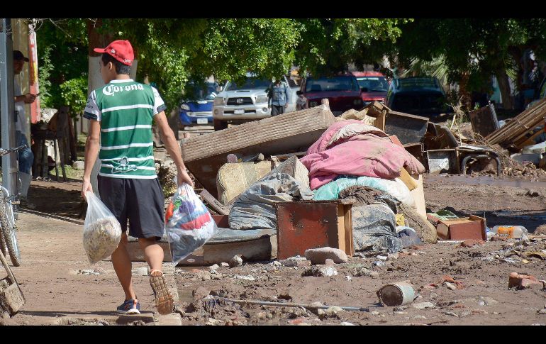 Los eventos asociados con el clima afectan principalmente a niños, niñas y personas mayores. EFE/ARCHIVO