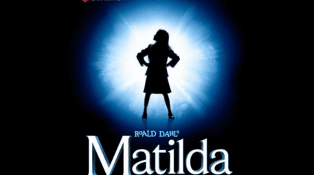 La versión mexicana del musical destaca por incorporar tecnología de punta, incluyendo iluminación de última generación, videomapping y automatización escenográfica. Ticketmaster / ESPECIAL