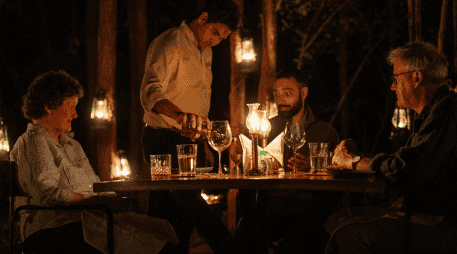 Los restaurantes seleccionados se filtraron con base en un mínimo de reseñas de brunch y disponibilidad de comida los domingos. CANVA