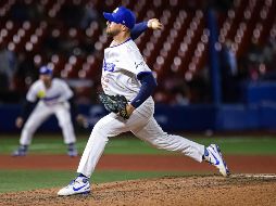 La labor de relevo culminó con una sólida intervención de AJ Puckett, quien cerró la puerta a cualquier intento de remontada para acreditarse su primer salvamento de la temporada. CORTESÍA / Charros de Jalisco