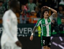 Hector Bellerín. El futbolista español marcó el gol del empate en el tiempo agregado. EFE/J. Muñoz