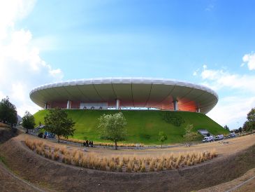 ESTADIO AKRON. Las unidades del servicio "Loop" saldrán desde estaciones clave del sistema Mi Macro Periférico, haciendo paradas principalmente en las estaciones Vallarta, Estadio Chivas y Ciudad Judicial. IMAGO7