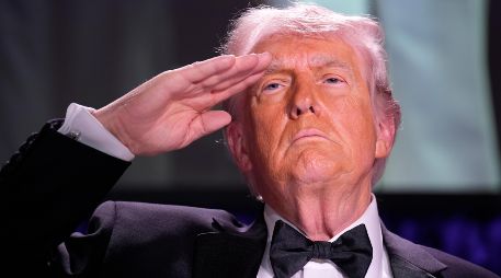 El tiroteo durante el evento obligó a evacuar al presidente y activar protocolos de seguridad. EFE/Y. Gripas