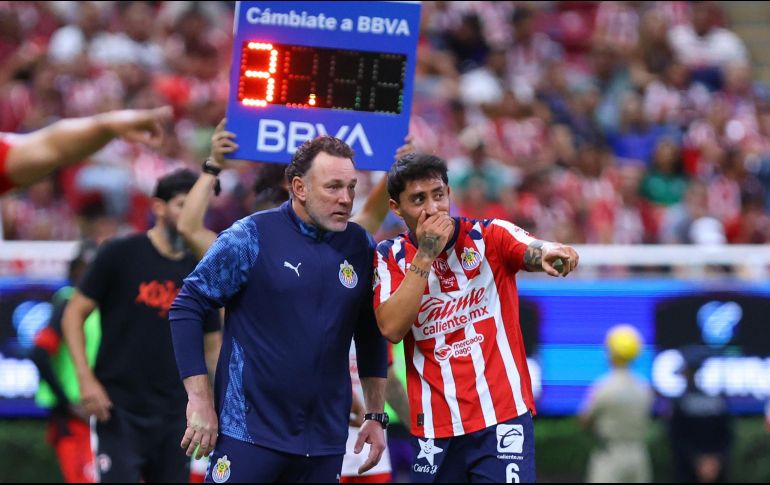 Las Chivas de Milito impusieron una nueva marca de puntos para el club, pero quedaron en el segundo lugar de la Liga MX por diferencia de goles. IMAGO7/J. Cubeyro