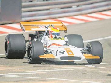 Adrián Fernández participa en la categoría “Jackie Stewart”, destinada a vehículos con motores de 3 litros fabricados entre 1966 y 1972. ESPECIAL