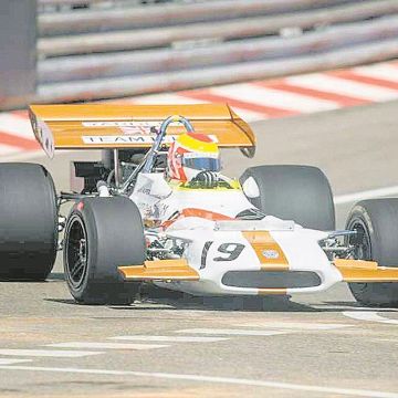 Adrián Fernández participa en la categoría “Jackie Stewart”, destinada a vehículos con motores de 3 litros fabricados entre 1966 y 1972. ESPECIAL