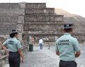 Integrantes de la Guardia Nacional vigilan la zona arqueológica de Teotihuacán. EFE/M. Guzmán