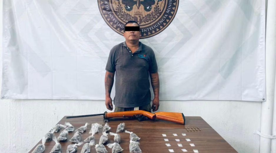 Los soldados y policías interceptaron a un motociclista en el ejido 20 de Noviembre, municipio de Tapachula, donde le realizaron una revisión y encontraron el arma de fuego y la marihuana. ESPECIAL