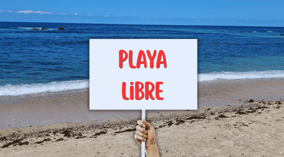 Los manifestantes denuncian públicamente que las obras de un enorme muro de piedra están destruyendo el entorno natural y bloqueando el libre acceso a la conocida Playa Las Cocinas. ESPECIAL / CANVA