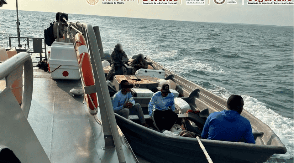 Los seis extranjeros detenidos fueron puestos a disposición de un agente del Ministerio Público. ESPECIAL/Gabinete de Seguridad