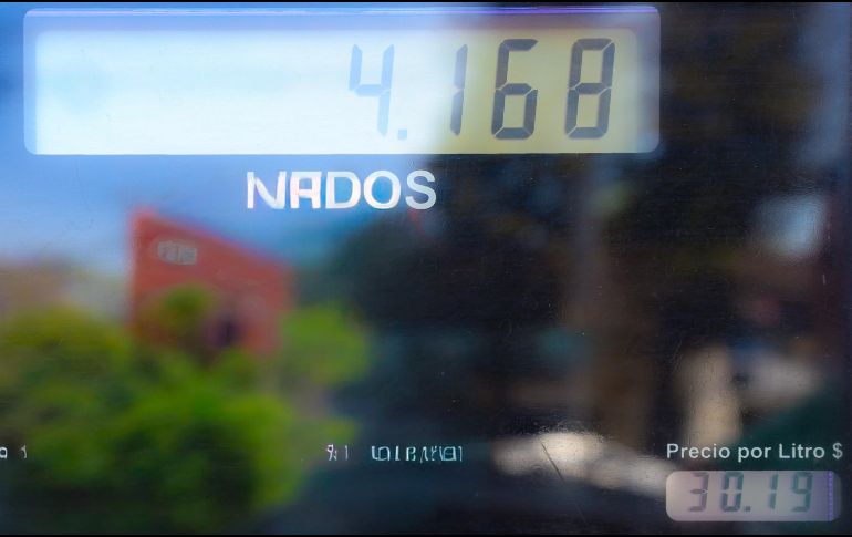 Sheinbaum vinculó el anuncio al encarecimiento de la gasolina por la tensión internacional. EL INFORMADOR/ARCHIVO