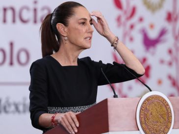 La Presidenta de México, Claudia Sheinbaum, en "La Mañanera del pueblo" de este lunes 27 de abril. EFE / ARCHIVO