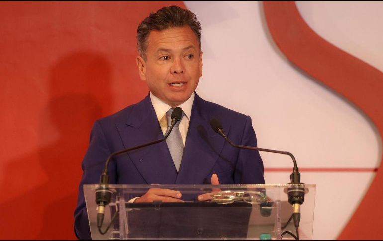 El mandatario estatal destacó que las obras impulsadas en esta importante vía de la ciudad se lograron en 14 meses. EL INFORMADOR/A. Navarro