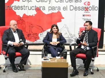 La legisladora propuso instalar mesas de trabajo permanentes entre el Congreso, la CMIC y el Ejecutivo estatal en cuatro áreas clave. CORTESÍA.