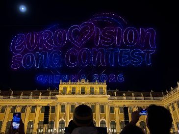 El evento contó con la participación de artistas como Andrea Bocelli y Pharrell Williams. EFE/N. Morchón