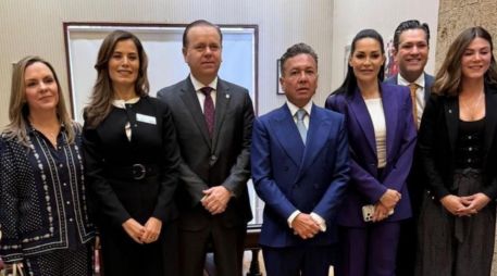 Pozos felicitó al nuevo comité y confió en que impulse a empresas locales. CORTESÍA