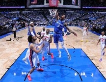 Orlando tomó ventaja en la serie al vencer a Detroit con un cierre efectivo y errores decisivos de los Pistons en los tiros libres. AFP/ F. MEDINA.