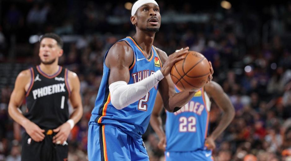 Oklahoma City selló la barrida sobre Phoenix y se metió a Semifinales del Oeste tras imponerse con autoridad en el cuarto juego.. AFP/ J. HAYNES.