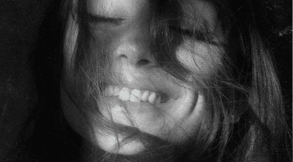 En las últimas semanas, Grande había lanzado pistas a su comunidad sobre su siguiente álbum. ESPECIAL