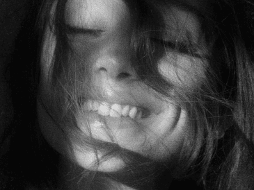 En las últimas semanas, Grande había lanzado pistas a su comunidad sobre su siguiente álbum. ESPECIAL