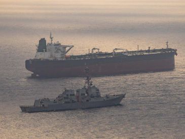 El estrangulamiento de las rutas comerciales está generando un impacto económico severo tanto para Irán como para los mercados internacionales. EFE/CENTCOM