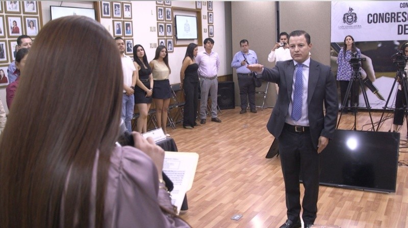 Julio César Hurtado&nbsp;rindió protesta como nuevo integrante de la JUCOPO