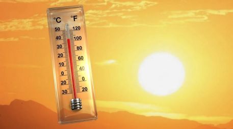 El aumento de temperatura puede causar problemas de salud, por lo que se recomienda el tomar las precauciones necesarias. Unsplash