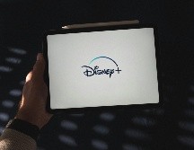 Entre los estrenos del fin de semana regresa una comedia ácida con una nueva entrega en la que el poder alcanza su punto máximo… y también sus mayores riesgos. Unsplash