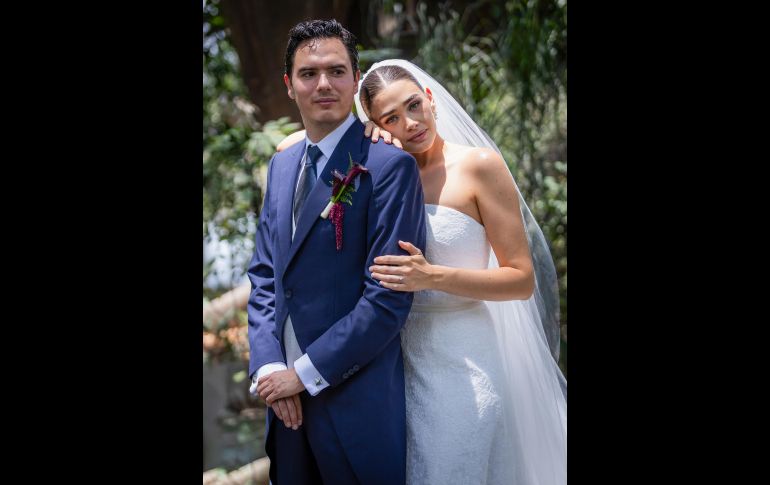 Jorge Alejandro Angulo y Regina Aguilar. GENTE BIEN JALISCO / Revista del 1 de mayo 2026