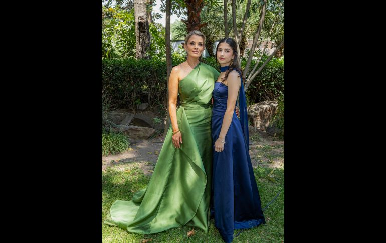 Yvonne Calderón y Zoé Arregui. GENTE BIEN JALISCO / Boda de Regina Aguilar Calderón y Jorge Alejandro Angulo Macris